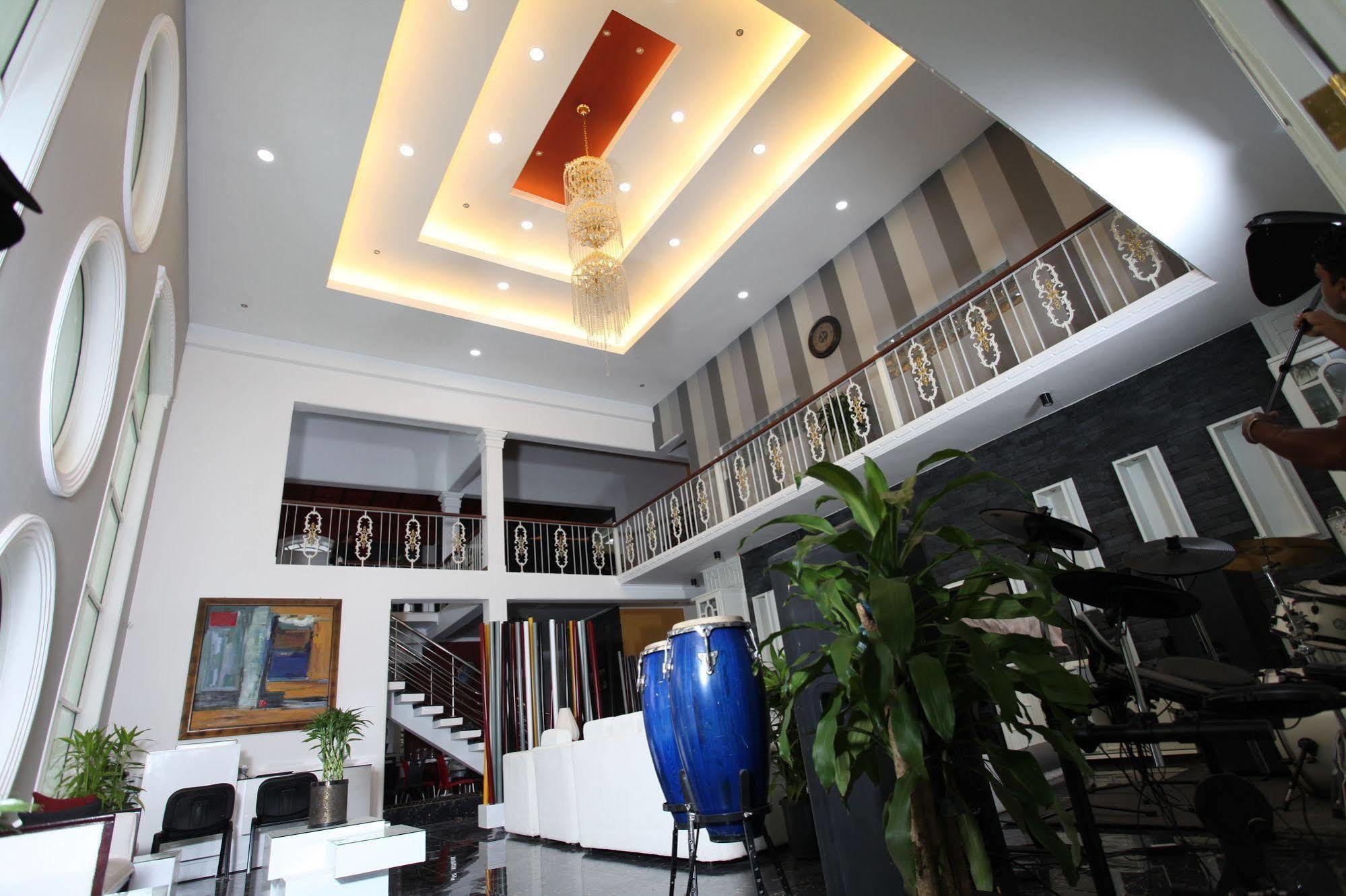 Ayaana Boutique Hotel Канди Экстерьер фото