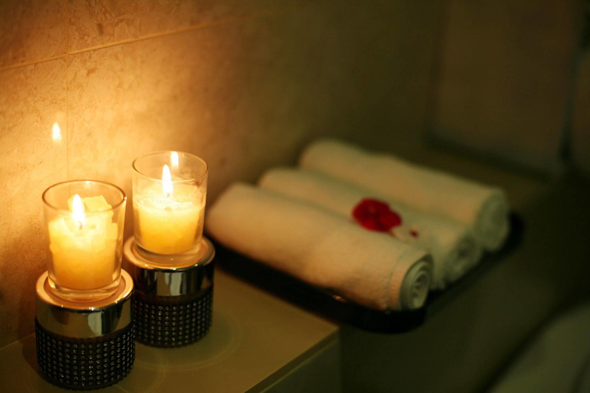 Ayaana Boutique Hotel Канди Экстерьер фото