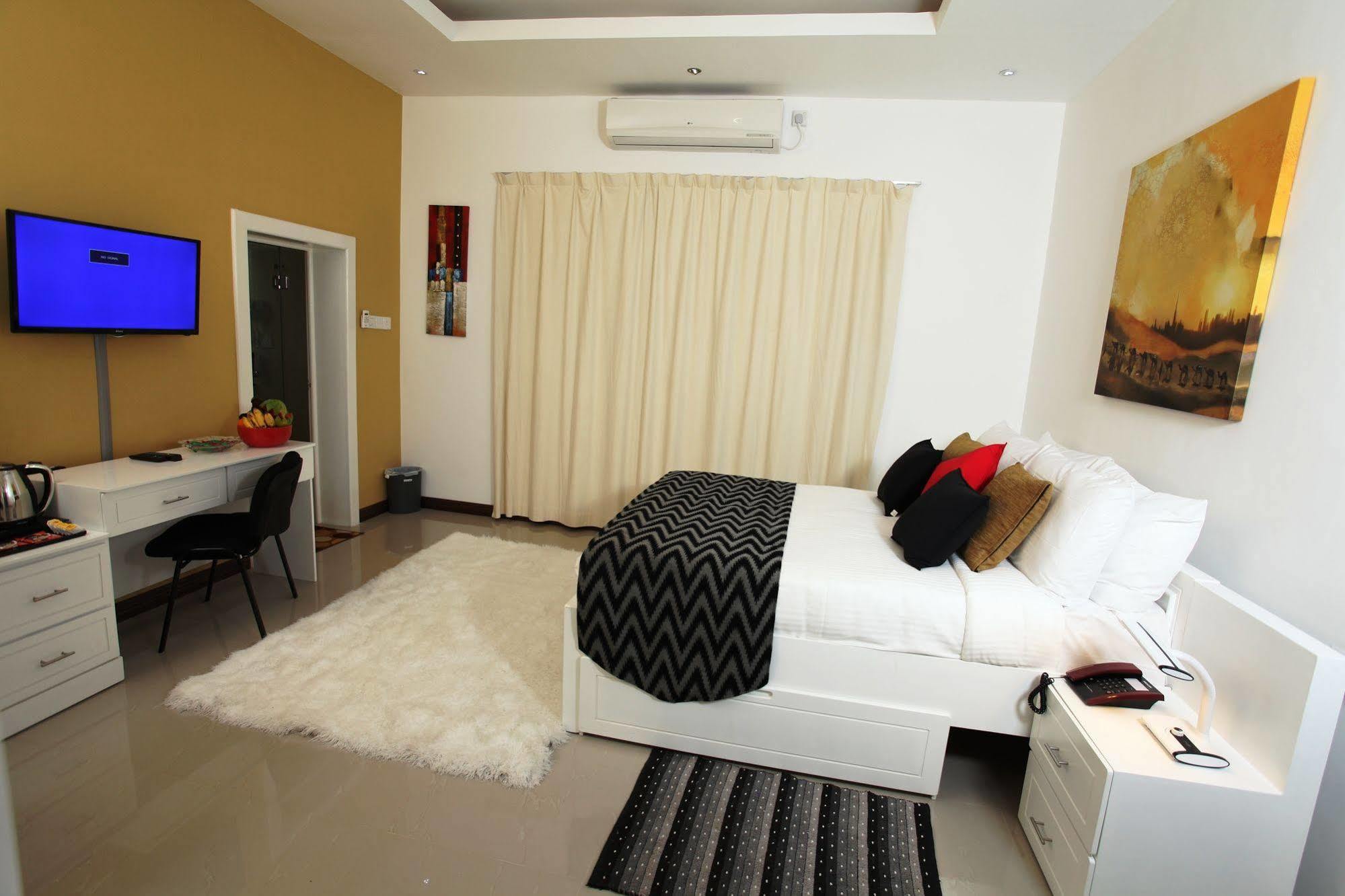 Ayaana Boutique Hotel Канди Экстерьер фото